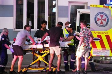 Теракт у Сіднеї 14 грудня – зростає кількість загиблих і поранених, поліція шукає можливого третього нападника