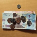 Соцвиплати, пенсії, зарплати, ЄСВ, прожитковий мінімум: головні зміни з 1 січня 2026 року