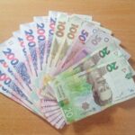 Деякі діти у 9 областях отримають 6500 грн додатково