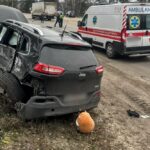 Виїзд на зустрічну смугу завершився трагедією – 8-річний хлопчик загинув у ДТП на Київщині