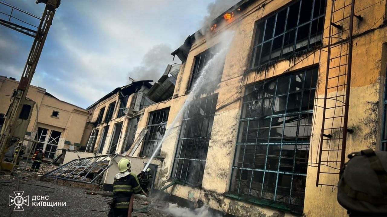 Фото наслідків атаки на Київщину Фото наслідків атаки на Київщину