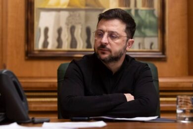 «Якщо довго не буде голови ОП, я звикну, що можу впоратися сам» – Зеленський