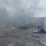Росіяни посеред дня вдарили по АЗС на Харківщині: багато поранених