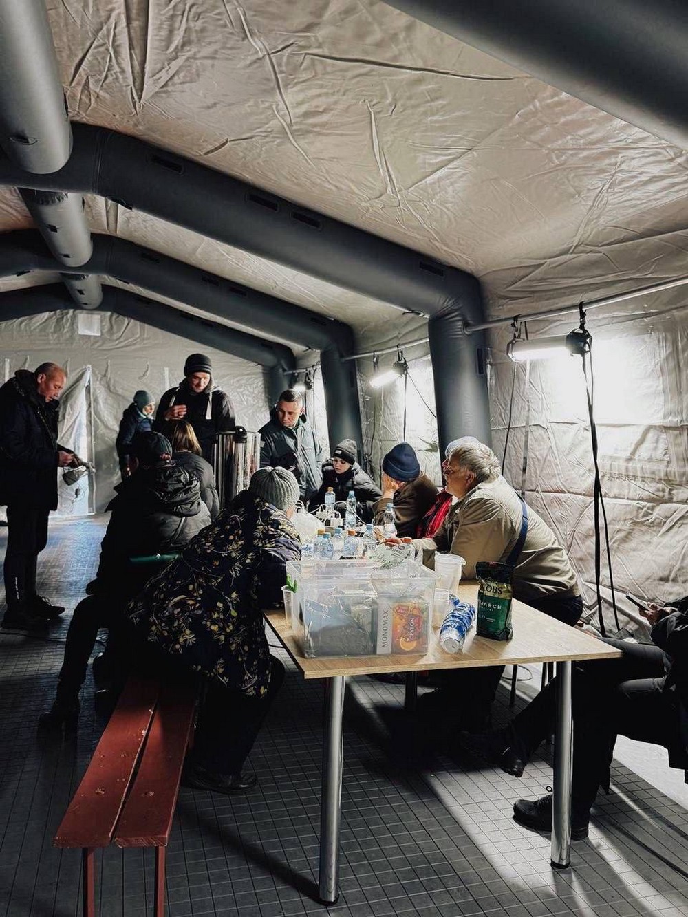 Одеса без світла після наймасованішої атаки: що відбувається у місті, коли відновлять електропостачання (фото) Одеса без світла після наймасованішої атаки: що відбувається у місті, коли відновлять електропостачання (фото)