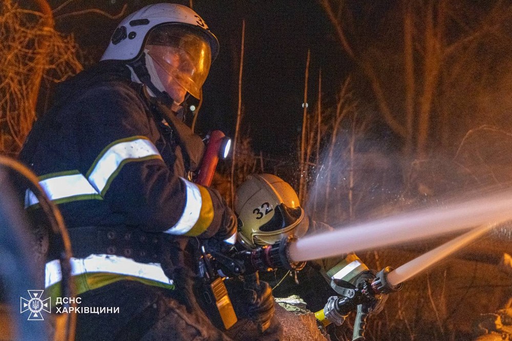 1 загиблий та 14 поранених, удари про критично важливим об’єктам — наслідки ворожих атак на Харківщину за добу