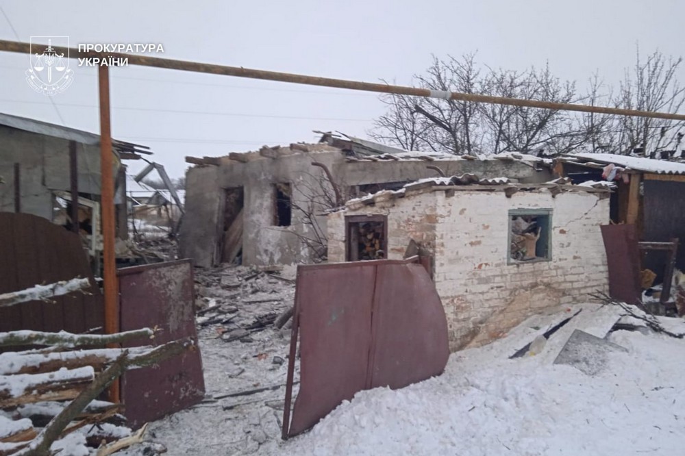 Нічна повітряна атака 30 грудня: удари по енергетиці, затримуються потяги, є поранені – все, що відомо (фото, відео)