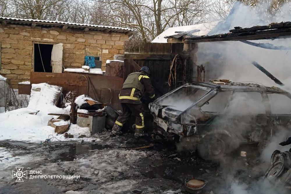 Ворог атакував Дніпропетровщину – під ударом були декілька районів, є постраждалі (фото)