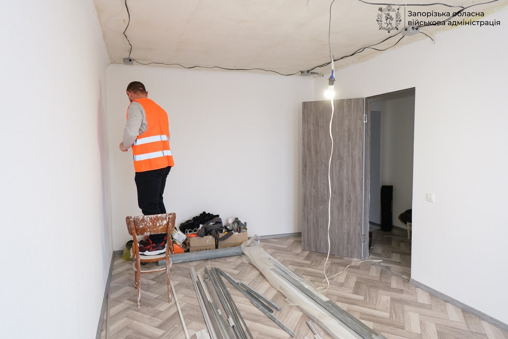 Житло для ВПО у Запоріжжі: завершують ремонт 31 квартири (фото, відео) Житло для ВПО у Запоріжжі: завершують ремонт 31 квартири (фото, відео)