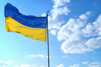 Нові зарплати, «мінімалка», пенсії, соцвиплати, зростання податків, бронювання від мобілізації:  основні зміни з 1 січня