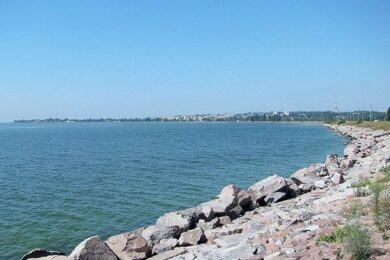 Відновлення Каховської дамби: чи потрібно і скільки коштує – заява Зеленського