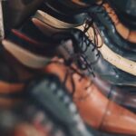 Допомога ВПО у Луцьку: можна отримати взуття, триває реєстрація