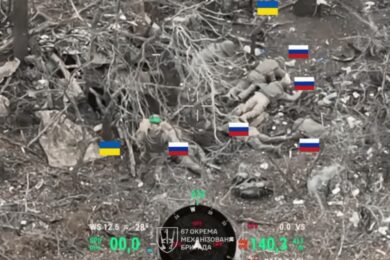 Двоє бійців 67 омбр взяли в полон шістьох російських військових на Дніпропетровщині (відео)