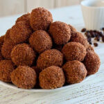 Рецепт дня: Тістечка «Картопля» — легкий та швидкий десерт