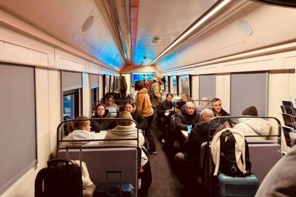 Перший пункт незламності у Холмі розгорнула Укрзалізниця