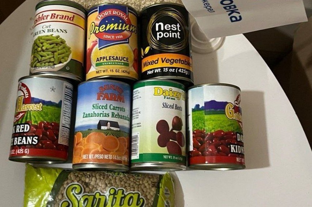 Сьогодні деякі ВПО в Одесі можуть отримати продуктові набори і нове взуття 1 Сьогодні деякі ВПО в Одесі можуть отримати продуктові набори і нове взуття