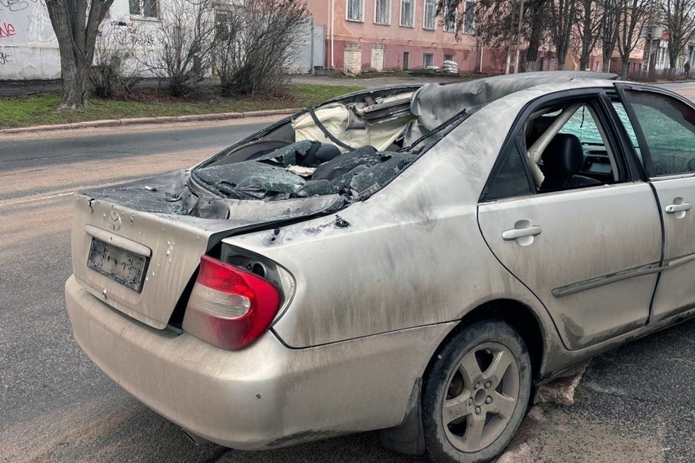 Троє вбитих і семеро поранених, серед них поліцейський: наслідки обстрілів Херсонщини (фото) 1 Троє вбитих і троє поранених, серед них поліцейський: наслідки обстрілів Херсонщини (фото)