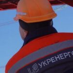 Запроваджують доплати енергетикам, які повертають світло
