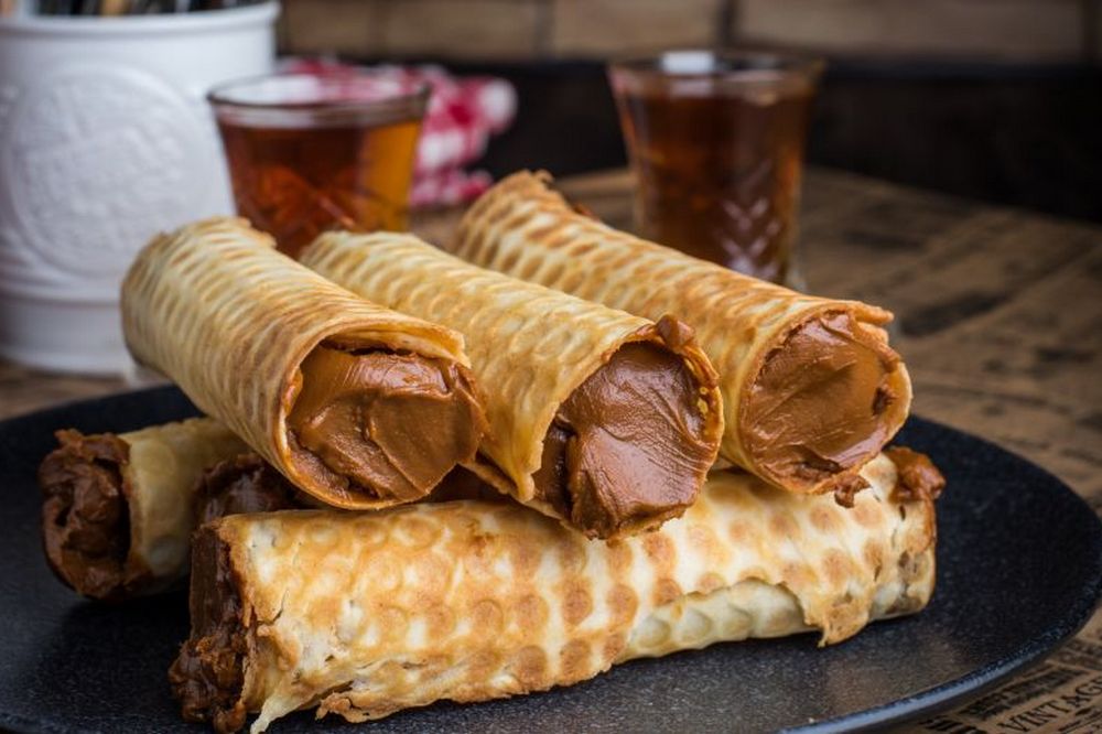 Рецепт дня: «Вафлі зі згущеним молоком» - смак дитинства 