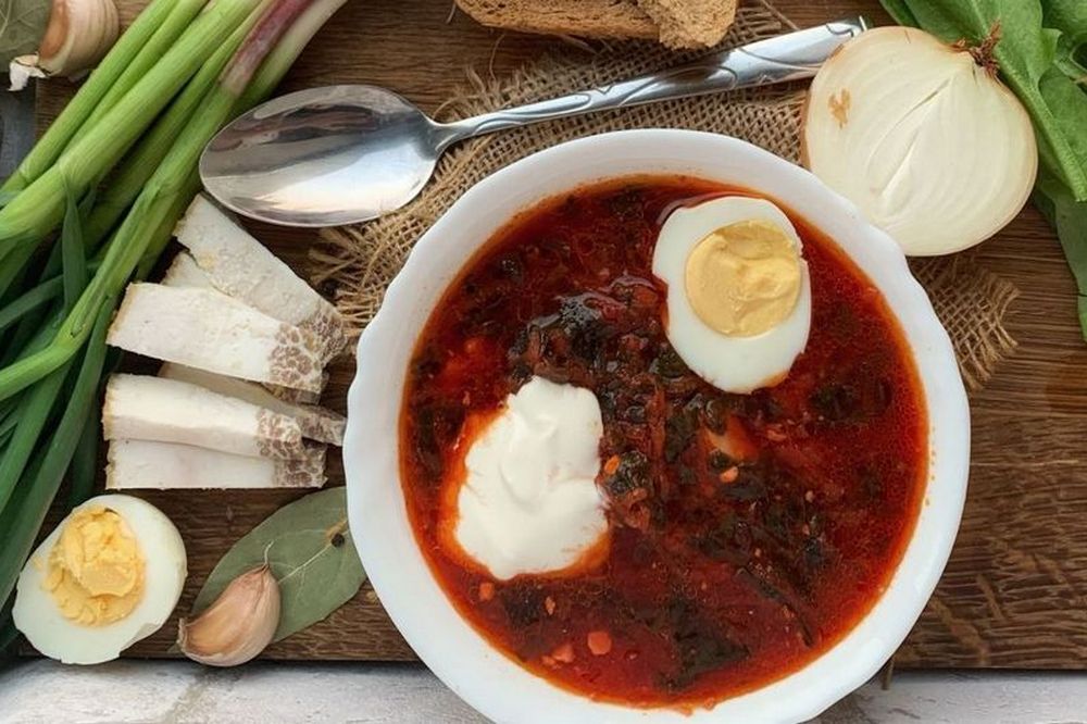 Рецепт дня: «Червоний борщ» 