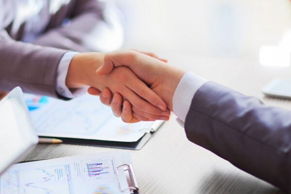 «Електронне працевлаштування» запроваджують в Україні: деталі нового закону