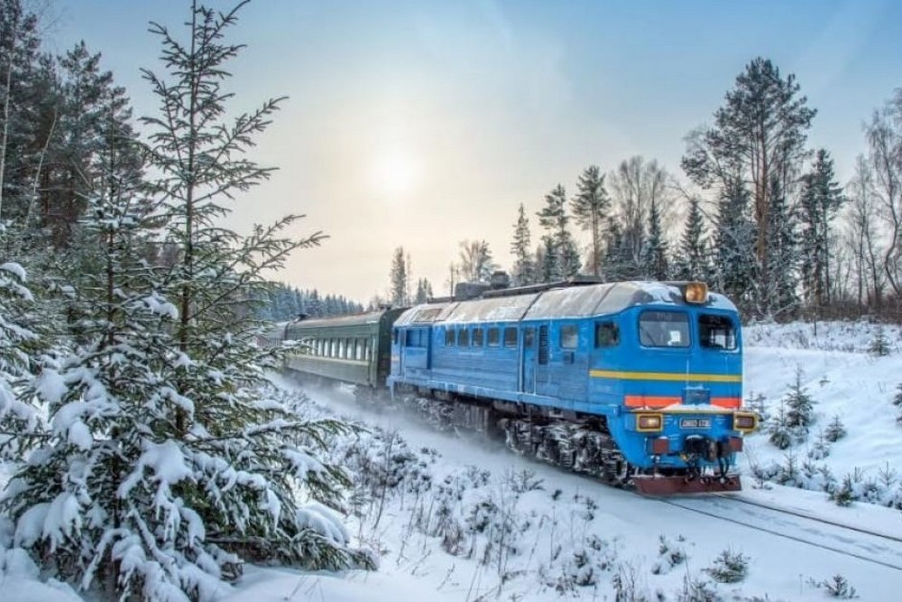 Від сьогодні понад 200 потягів Укрзалізниці курсують за оновленим графіком 1 Від сьогодні понад 200 потягів Укрзалізниці курсують за оновленим графіком