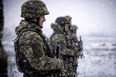 Прорив кордону на Сумщині: окупанти перетворюють Грабовське у форпост і дистанційно мінують територію