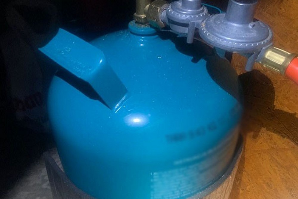 Уся родина загинула через генератор у квартирі Києва (фото)