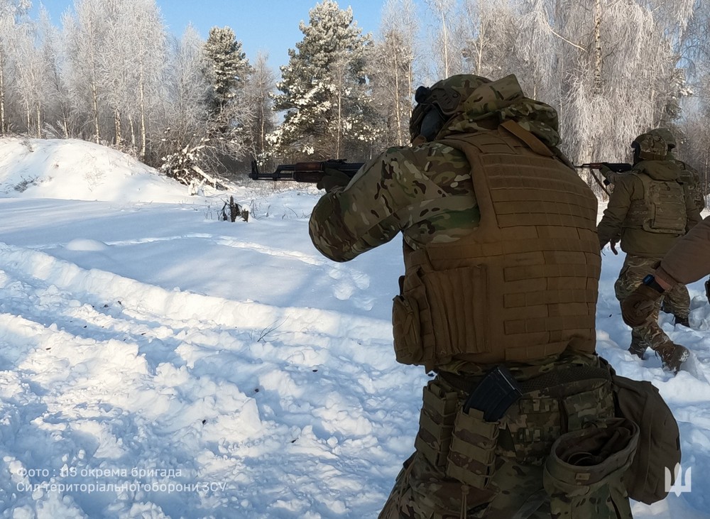 Обстановка на фронті 22 січня: Сили оборони звільнили Сухецьке, ворог просунувся біля Мирнограда Обстановка на фронті 22 січня: Сили оборони звільнили Сухецьке, ворог просунувся біля Мирнограда