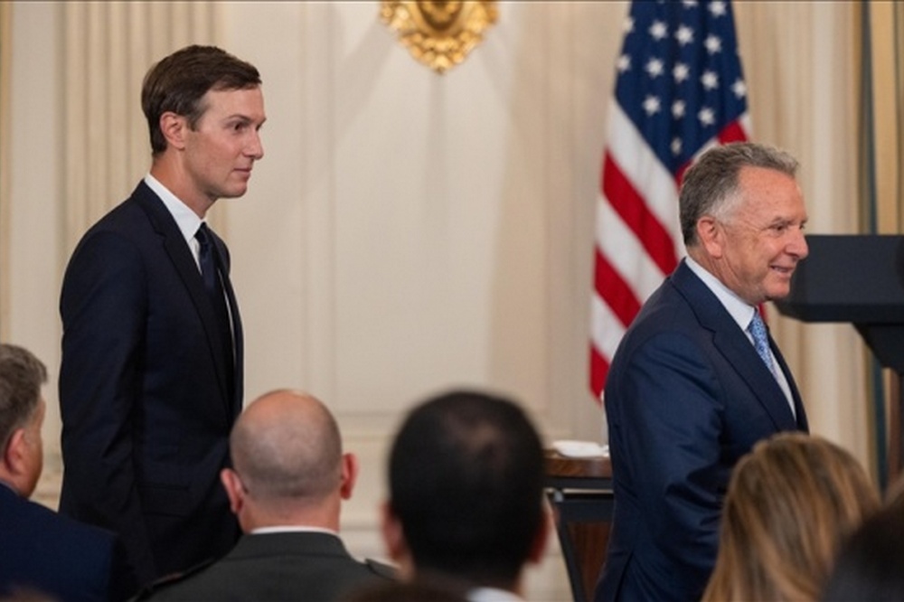 Радники Трампа зустрілися зі спецпредставником РФ у Парижі щодо України - Ахіоѕ 1 Радники Трампа зустрілися зі спецпредставником РФ у Парижі щодо України - Ахіоѕ