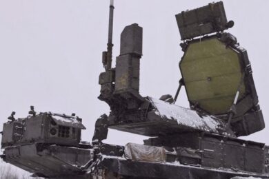 “Радянське, але дороге та потужне залізяччя” – СБС уразили російський ЗРК С-300В на Донеччині (відео)