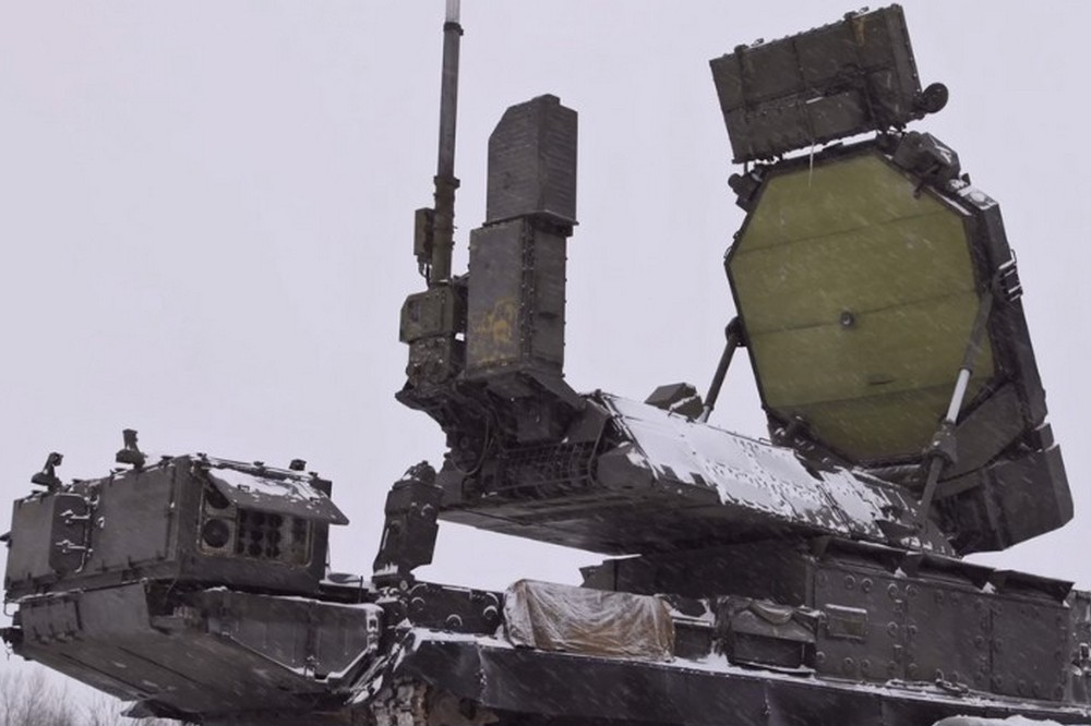 "Радянське, але дороге та потужне залізяччя" - СБС уразили російський ЗРК С-300В на Донеччині (відео) 1 "Радянське, але дороге та потужне залізяччя" - СБС уразили російський ЗРК С-300В на Донеччині (відео)