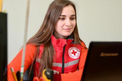 Допомога від Червоного Хреста на Тернопільщині – можна отримати нову професію та фінансову підтримку