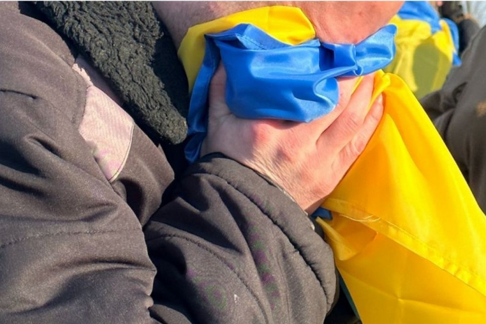 Грошові виплати і не тільки: яку допомогу надають звільненим з полону військовослужбовцям 1 Грошові виплати і не тільки: яку допомогу надають звільненим з полону військовослужбовцям