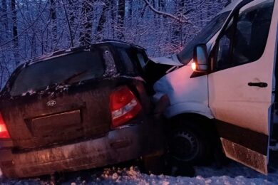 Kia виїхала на зустрічну смугу та влетіла в автобус – через ДТП на Харківщині постраждали 18 людей