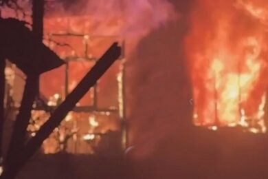 Серед постраждалих – дитина, є багато руйнувань, перебої з водою: ворог  вдарив ракетою по Кривому Рогу