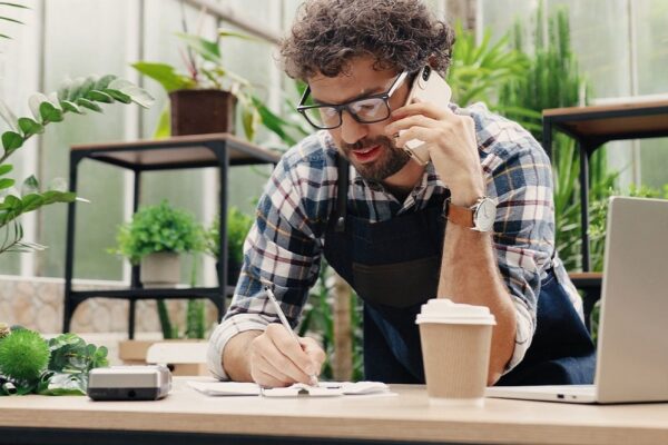 Грошова допомога 7000 євро від МОМ на власну справу – триває прийом заявок