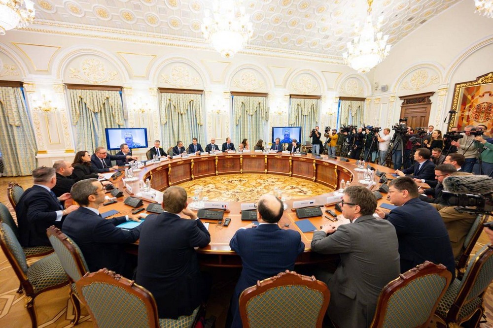 Для економічного процвітання Україні потрібно 800 млрд доларів – Свириденко