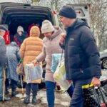 Гуманітарна допомога у Сумах: ЧХ роздає постільну білизну і гігієнічні набори – як зареєструватися