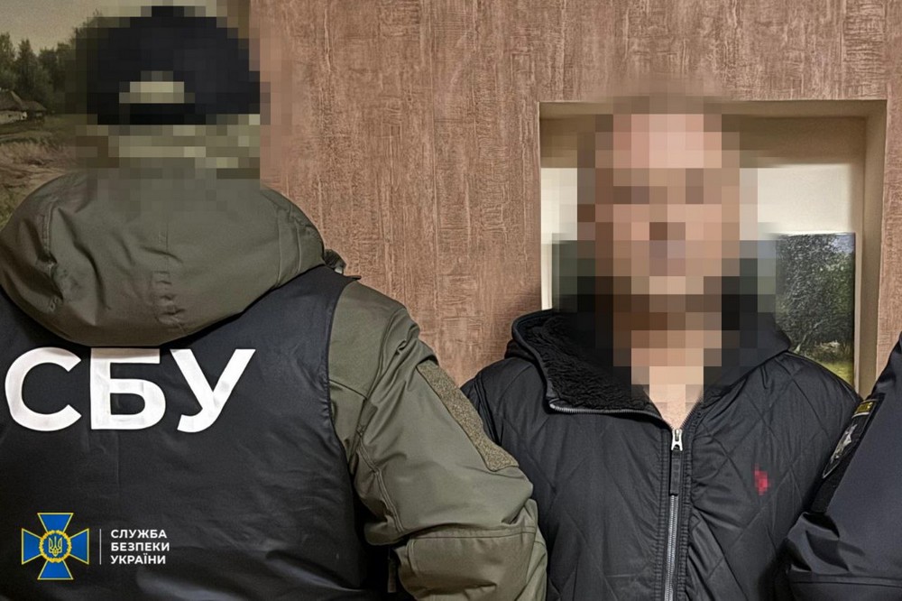 На Дніпропетровщині і Київщині виявили одну з найбільших партій «трофейної» зброї за час війни (фото) На Дніпропетровщині і Київщині виявили одну з найбільших партій «трофейної» зброї за час війни (фото)