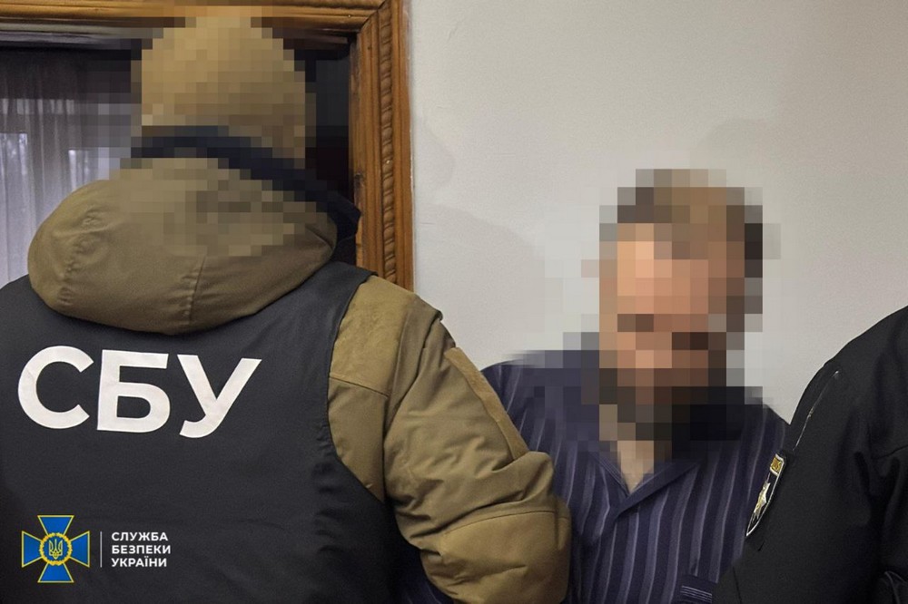 На Дніпропетровщині і Київщині виявили одну з найбільших партій «трофейної» зброї за час війни (фото) На Дніпропетровщині і Київщині виявили одну з найбільших партій «трофейної» зброї за час війни (фото)