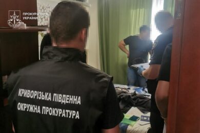 Пропонували «заміну SIM-картки»: шахрайський call-центр на Дніпропетровщині ошукав громадян на 2 млн гривень