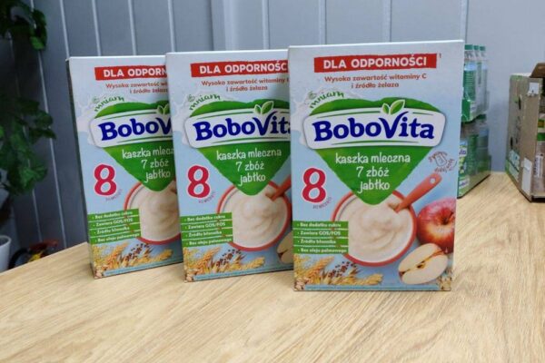 Триває роздача дитячого харчування у Хмельницькому: хто і як може отримати