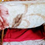 «Халабуда», колективне тепло тіл, фольга: як зігрітися в квартирі без опалення та електрики – перевірені і безпечні лайфхаки від українців