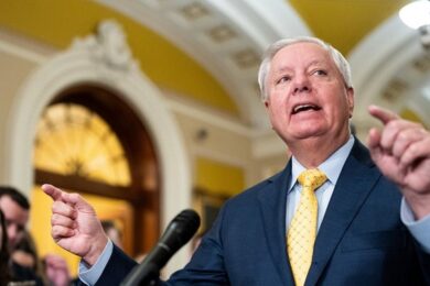 Трамп дав добро на закон про мита до 500% для країн-партнерів Росії – сенатор Ґрем