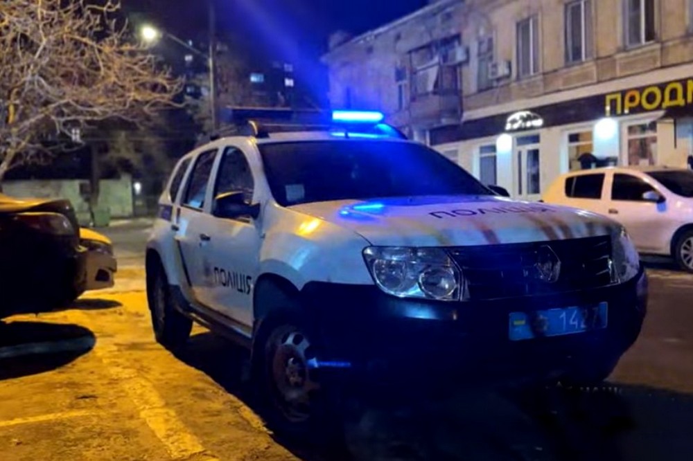 Зі стріляниною викрали 19-річну дівчину: подробиці злочину в Одесі 1 Зі стріляниною викрали 19-річну дівчину: подробиці злочину в Одесі