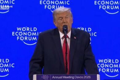 Про мирну угоду щодо України, зустріч із Зеленським, Європу та Гренландію – Трамп виступив на форумі у Давосі