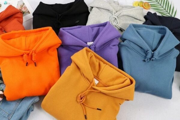 Реєстрація на теплі худі для дітей ВПО - можна подати заявки у нових містах