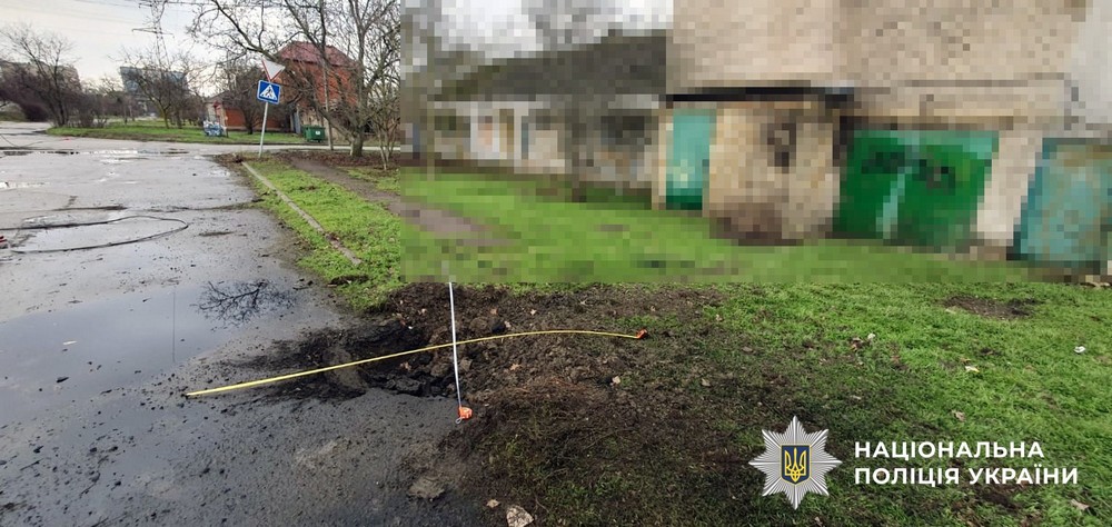 Троє вбитих і троє поранених, серед них поліцейський: наслідки обстрілів Херсонщини