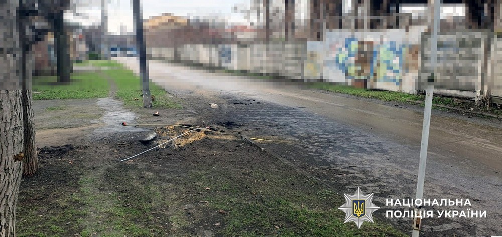 vТроє вбитих і троє поранених, серед них поліцейський: наслідки обстрілів Херсонщини