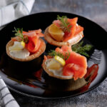 Тарталетки з фореллю